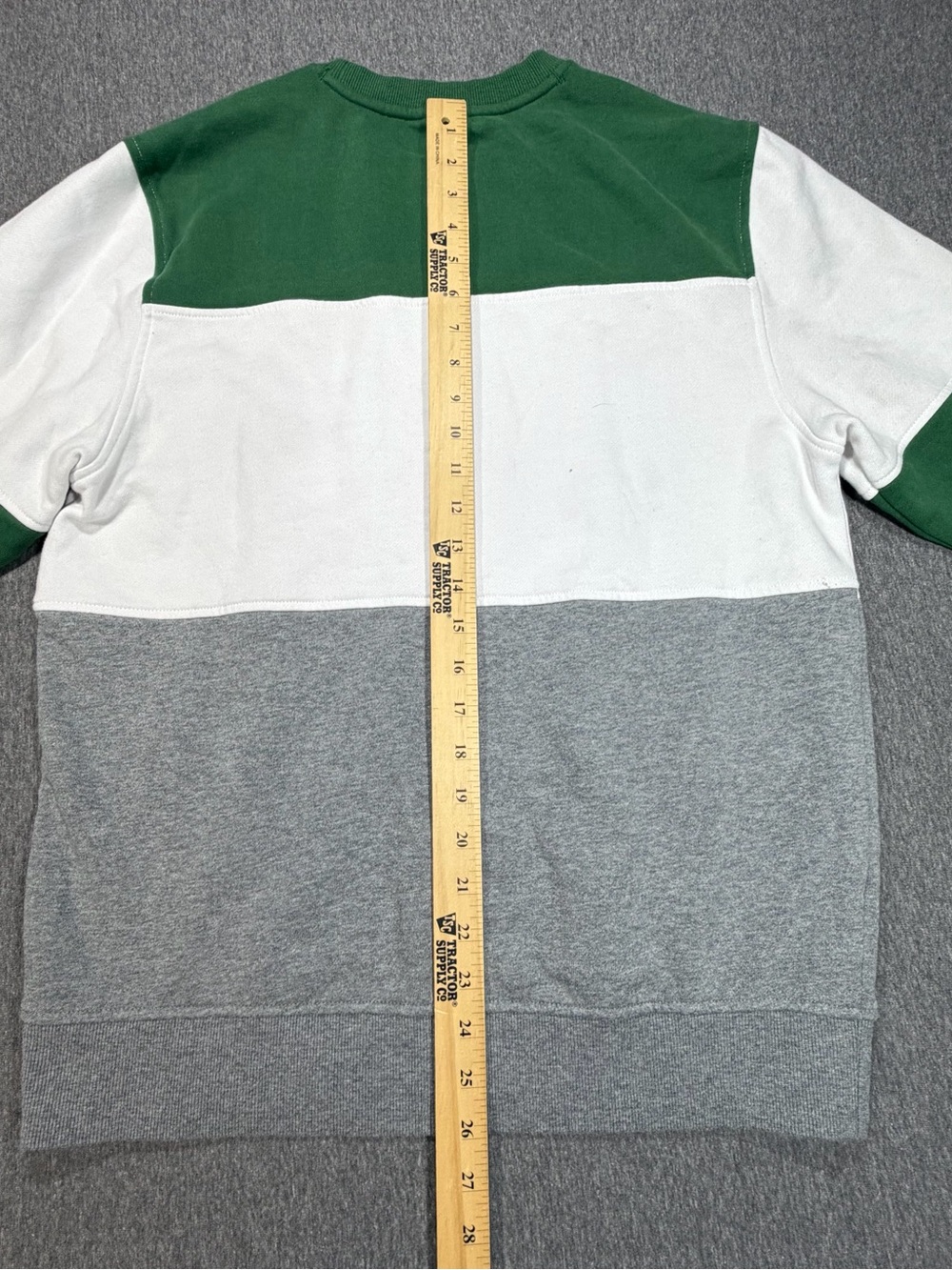Slytherin Colorblock Crewneck Sweater in Green and White Official Harry Pottwr - Picture 5 of 6